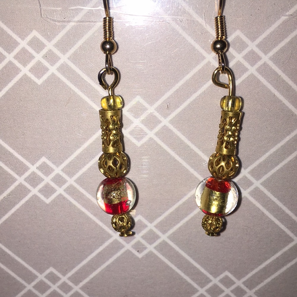 ⭐️ Red filigree fun